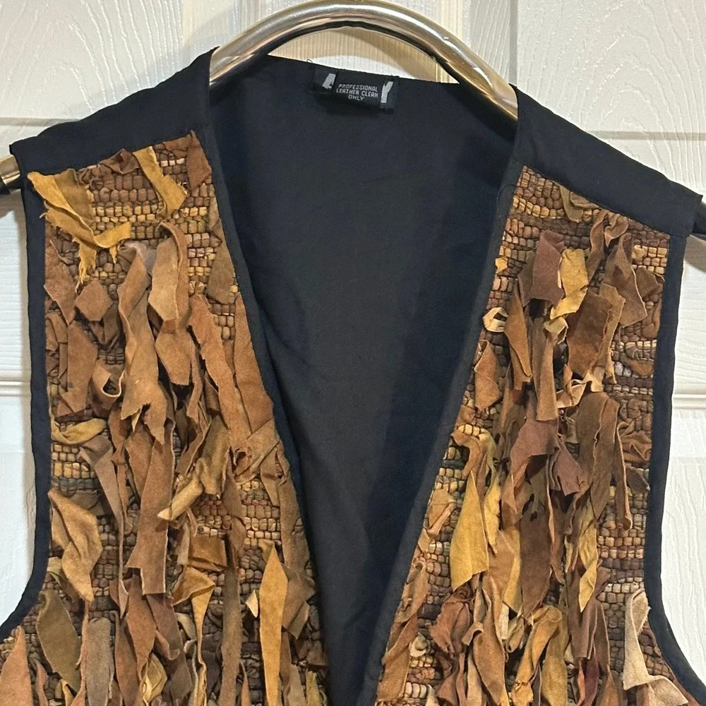 AJNY Mens Brown Shaggy Raw Edge Genuine Leather Vest Boho Western Large NWT‎